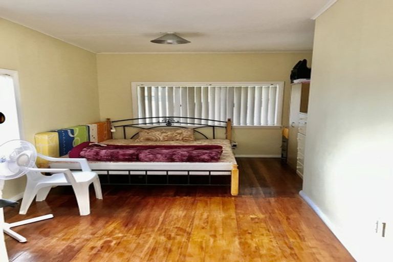 Photo of property in 324 Mount Albert Road, Mount Roskill, Auckland, 1041