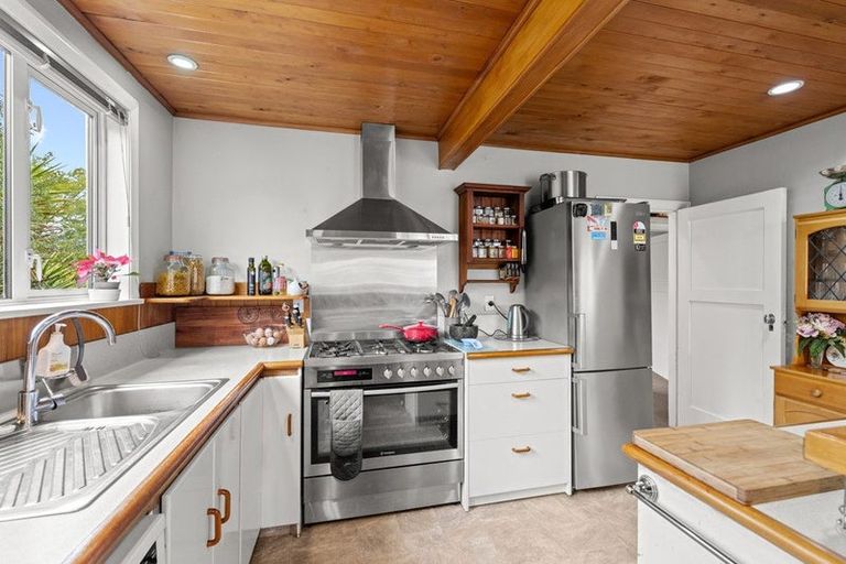 Photo of property in 11 Pannell Avenue, Wainoni, Christchurch, 8061