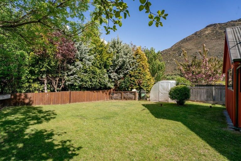 Photo of property in 13 Remarkables Crescent, Frankton, Queenstown, 9300