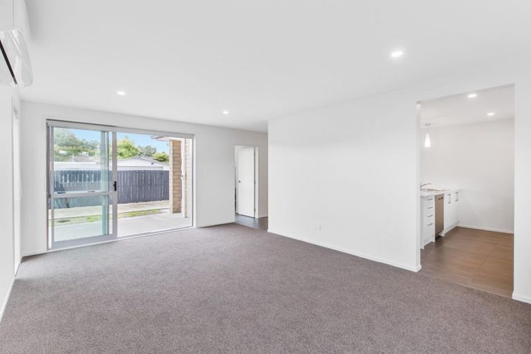 Photo of property in 14a Greenock Road, Ranui, Auckland, 0612