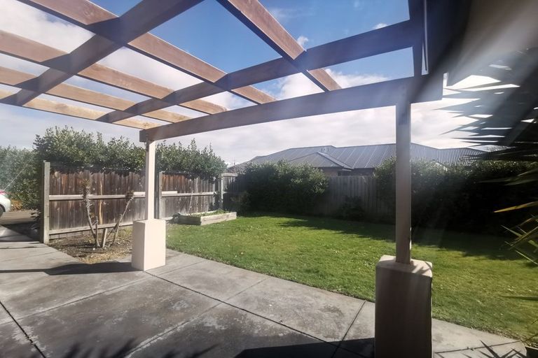 Photo of property in 85 Mokihi Gardens, Hillmorton, Christchurch, 8024