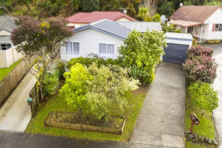 Photo of property in 1/8 Tulsa Grove, Totara Park, Upper Hutt, 5018