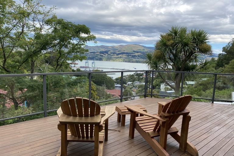 Photo of property in 57 Hawkhurst Road, Lyttelton, 8082