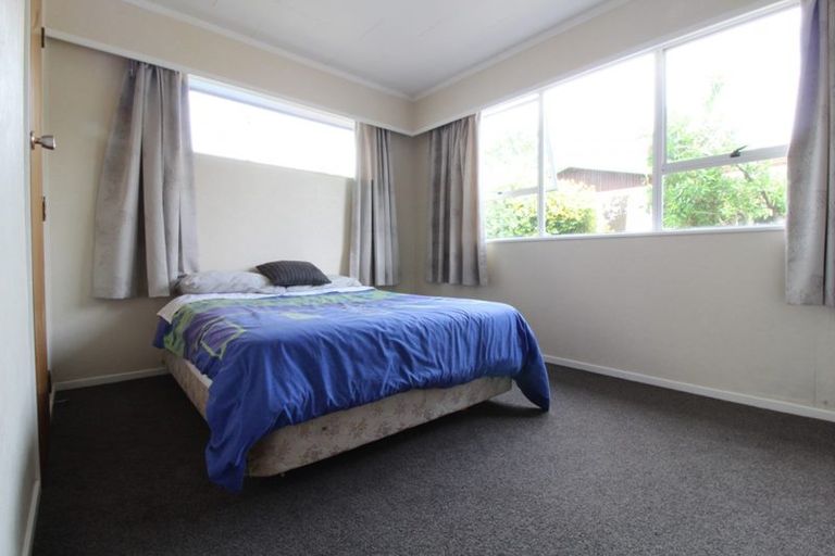 Photo of property in 332 Great North Road, Winton, 9720