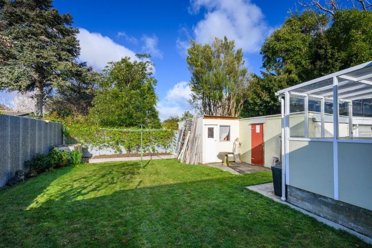 Photo of property in 38 Manson Street, Terrace End, Palmerston North, 4410