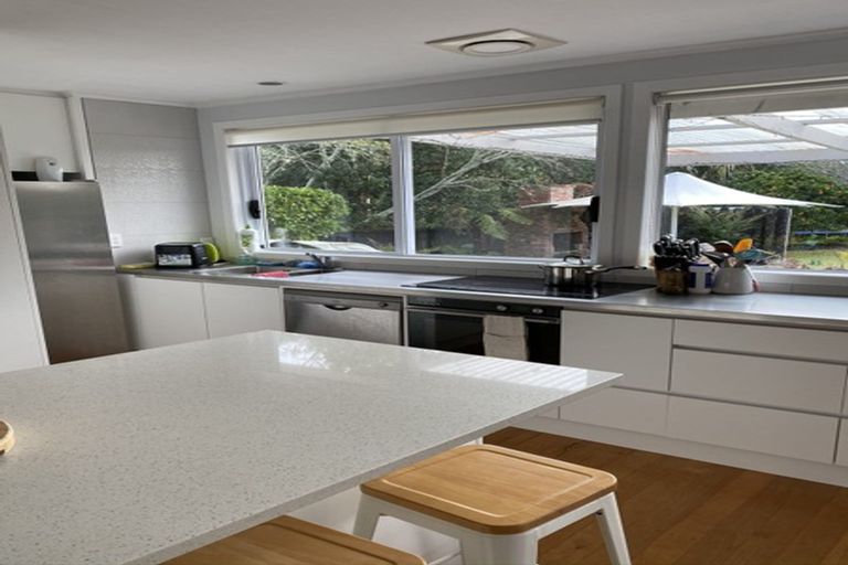 Photo of property in 4 Wharf Road, Te Atatu Peninsula, Auckland, 0610