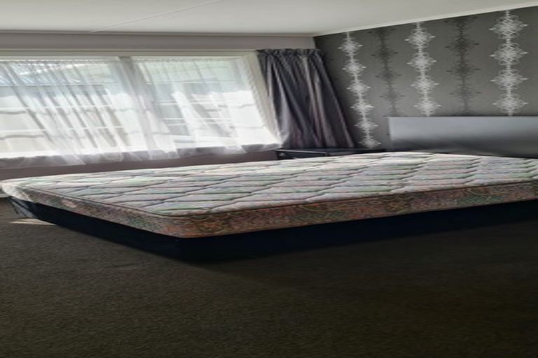 Photo of property in 63 Keeling Street, West End, Palmerston North, 4412