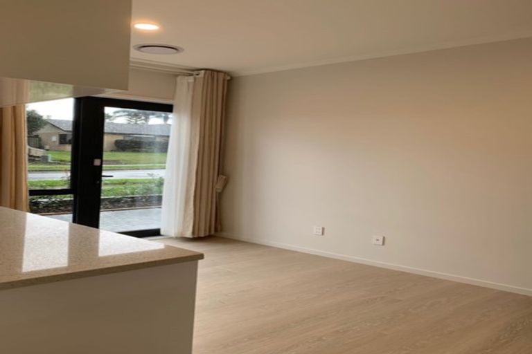 Photo of property in 62 Donegal Park Drive, Flat Bush, Auckland, 2019