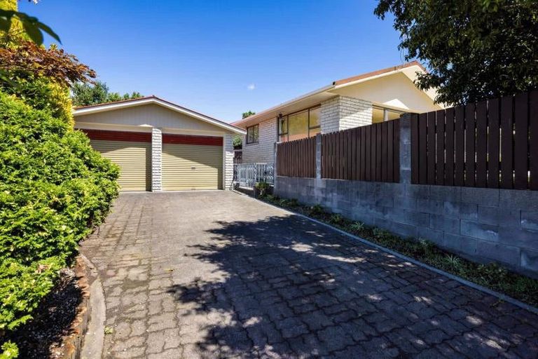 Photo of property in 20 Poplar Grove, Whalers Gate, New Plymouth, 4310
