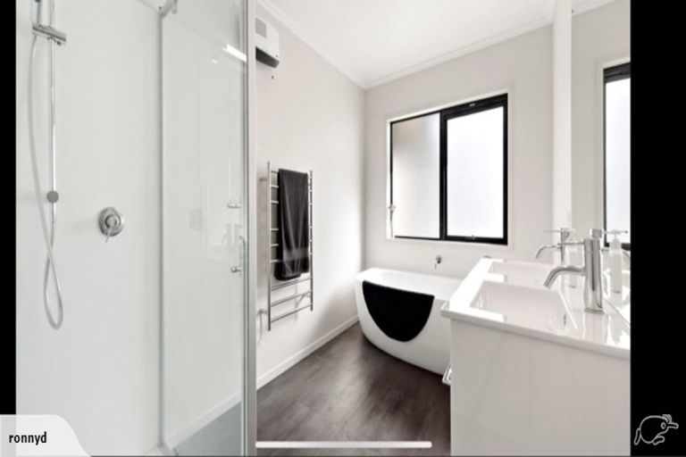 Photo of property in 64 Hawthorne Lane, Kingseat, Papakura, 2580