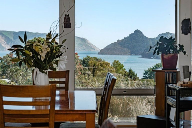 Photo of property in 38 Upland Road, Huia, Auckland, 0604