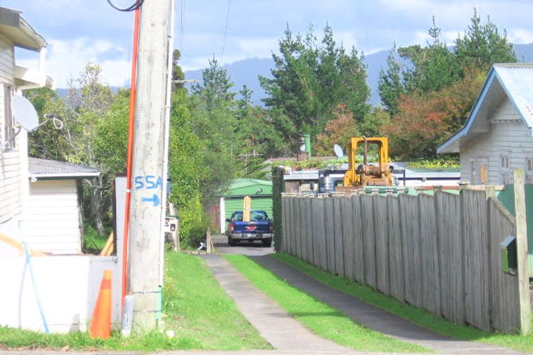 Photo of property in 55a View Road, Henderson, Auckland, 0612