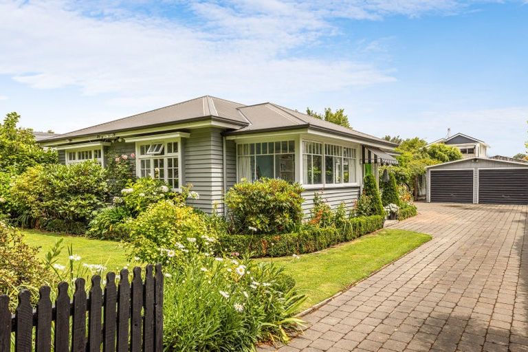 Photo of property in 37 Gosset Street, St Albans, Christchurch, 8014