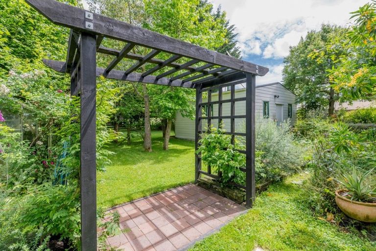 Photo of property in 151 Fairfield Road, Levin, 5510