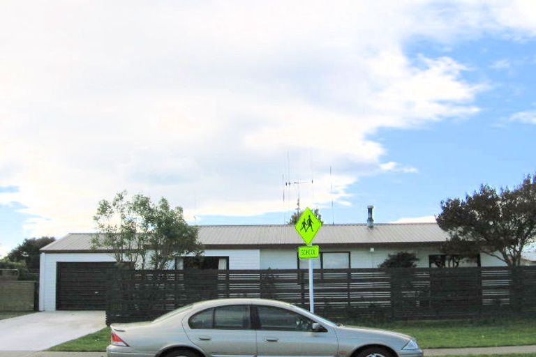 Photo of property in 13a Doncaster Drive, Papamoa Beach, Papamoa, 3118