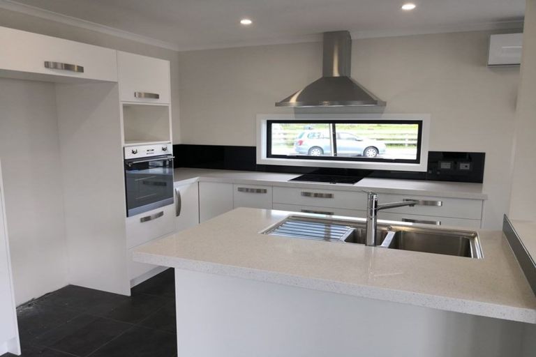 Photo of property in 32 Tennille Street, Flagstaff, Hamilton, 3210