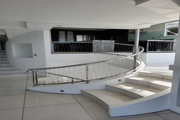 Photo of property in 11 Robieson Street, Roseneath, Wellington, 6011