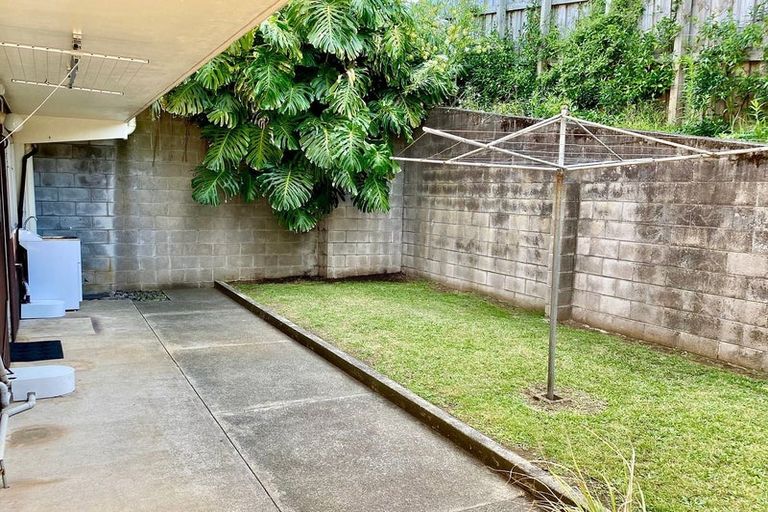 Photo of property in 1/23b Hillsborough Road, Hillsborough, Auckland, 1042