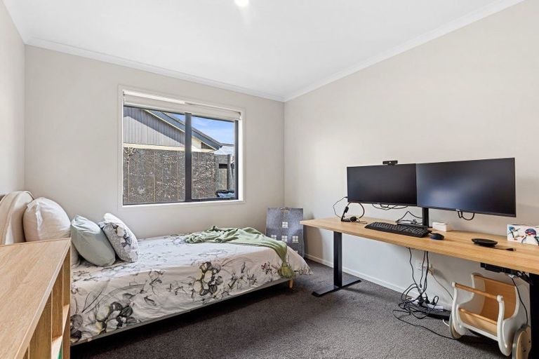 Photo of property in 32 Drabble Crescent, Papamoa Beach, Papamoa, 3118