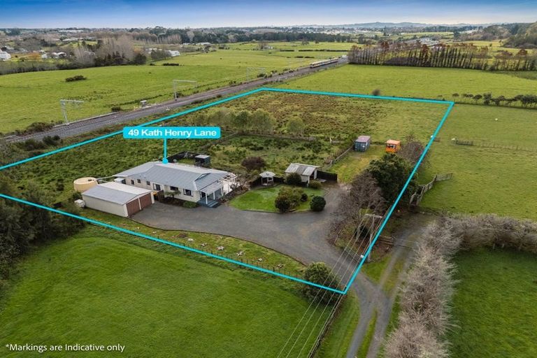 Photo of property in 49 Kath Henry Lane, Drury, 2113