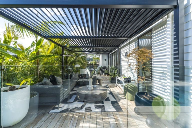 Photo of property in 141 Matua Road, Huapai, Kumeu, 0810