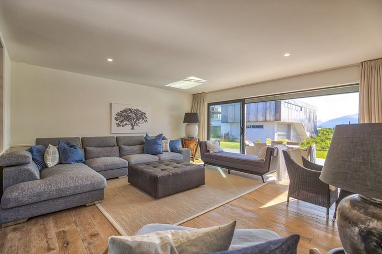 Photo of property in 6 Primary Lane, Wanaka, 9305