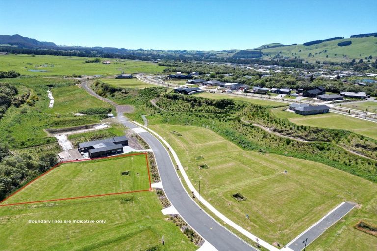 Photo of property in 11 Otaketake Drive, Kinloch, 3377