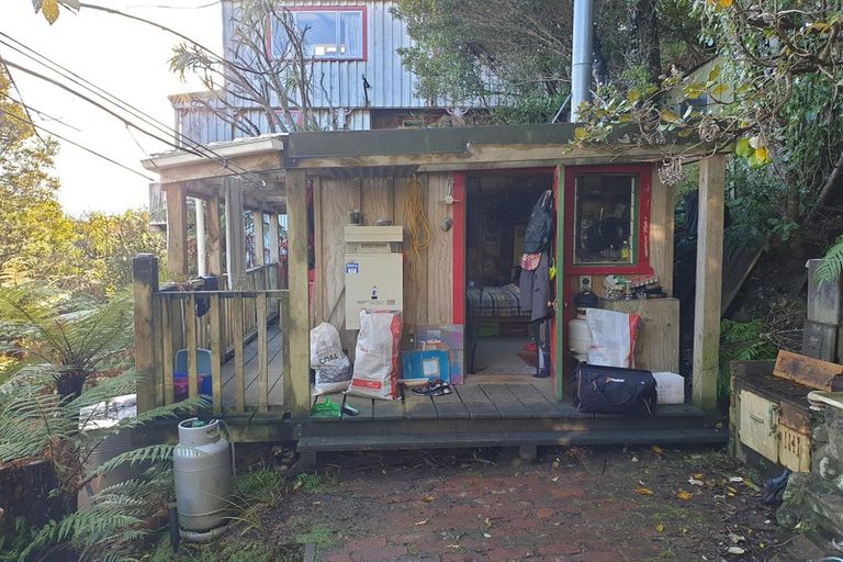 Photo of property in 19 Excelsior Road, Halfmoon Bay / Oban, Stewart Island, 9818