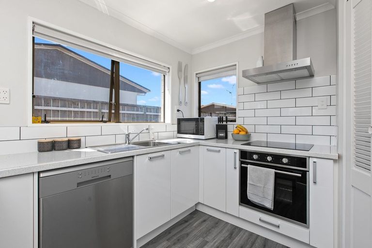 Photo of property in 16a Matavai Street, Mount Maunganui, 3116