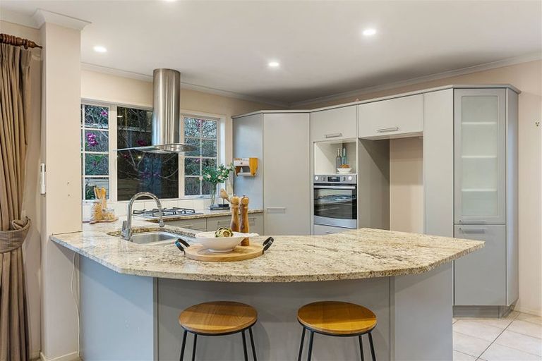 Photo of property in 46 Westerham Drive, Dannemora, Auckland, 2016