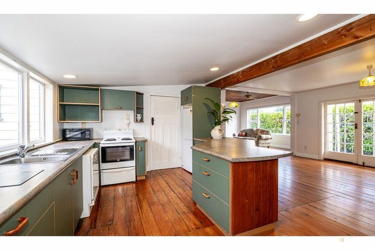 Photo of property in 243 Talbot Street, Geraldine, 7930