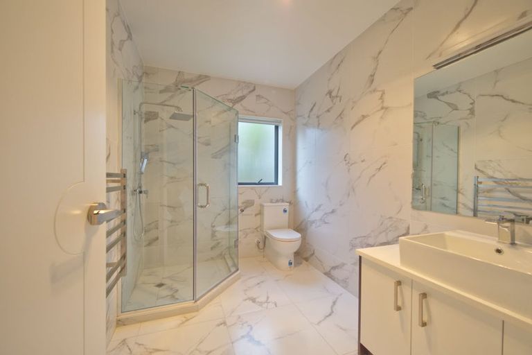 Photo of property in 1 Vazey Way, Hobsonville, Auckland, 0618