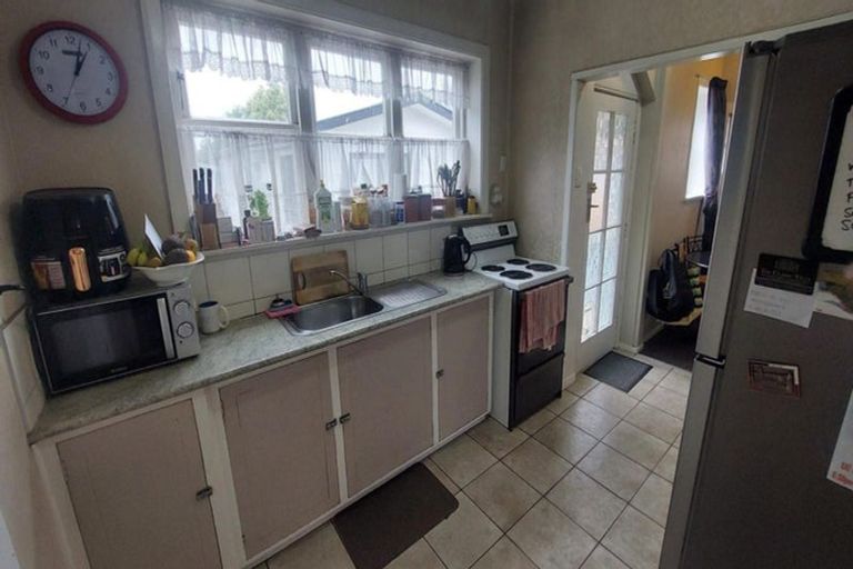 Photo of property in 77 Wharenui Road, Upper Riccarton, Christchurch, 8041