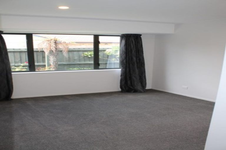 Photo of property in 56 Forest Drive, Parklands, Christchurch, 8083