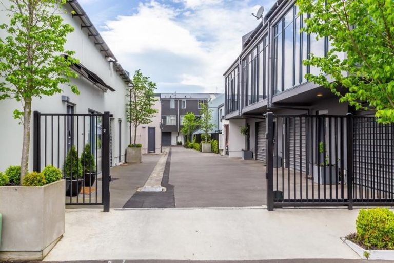 Photo of property in 11/388 Montreal Street, Christchurch Central, Christchurch, 8013