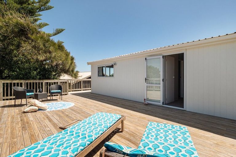 Photo of property in 277 Pukehina Parade, Pukehina, Te Puke, 3189