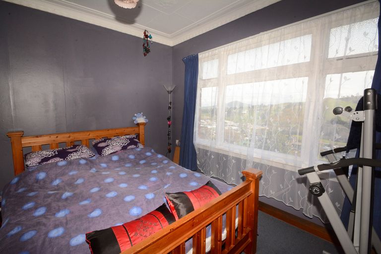 Photo of property in 273 Kenmure Road, Kenmure, Dunedin, 9011