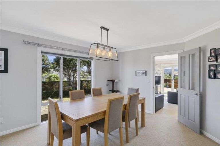 Photo of property in 19 Navigation Drive, Whitby, Porirua, 5024