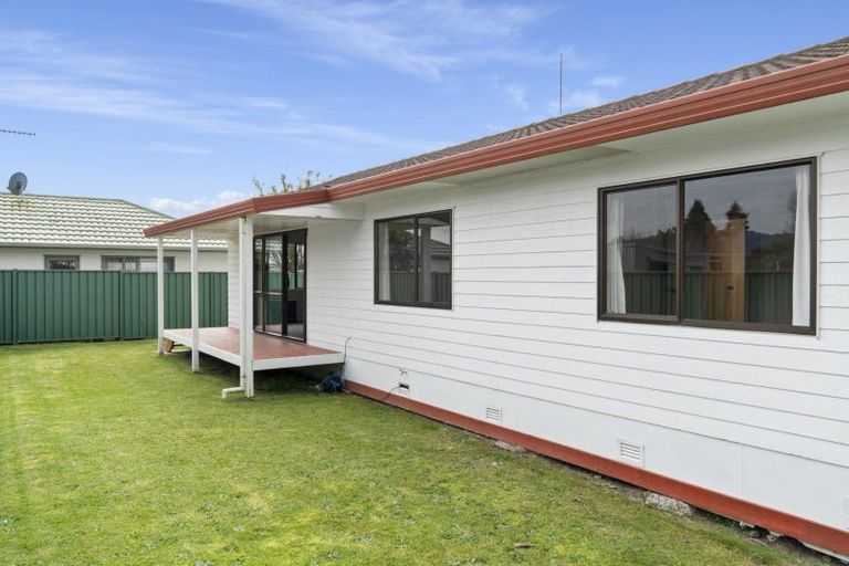 Photo of property in 128b Main Road, Katikati, 3129