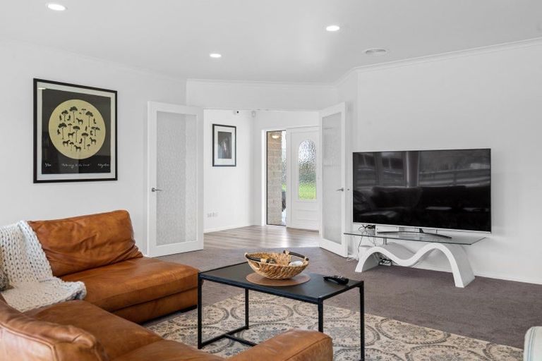 Photo of property in 137 Kent Street, Carterton, 5713