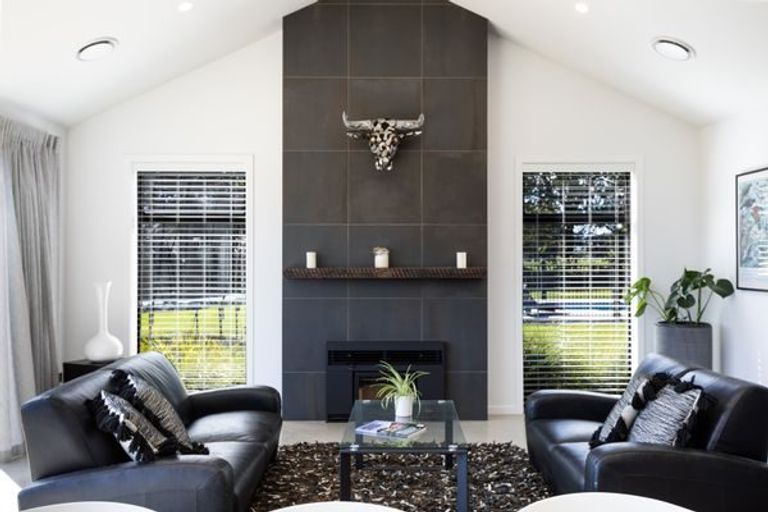 Photo of property in 7 South Oaks Close, Pukemoremore, Cambridge, 3493