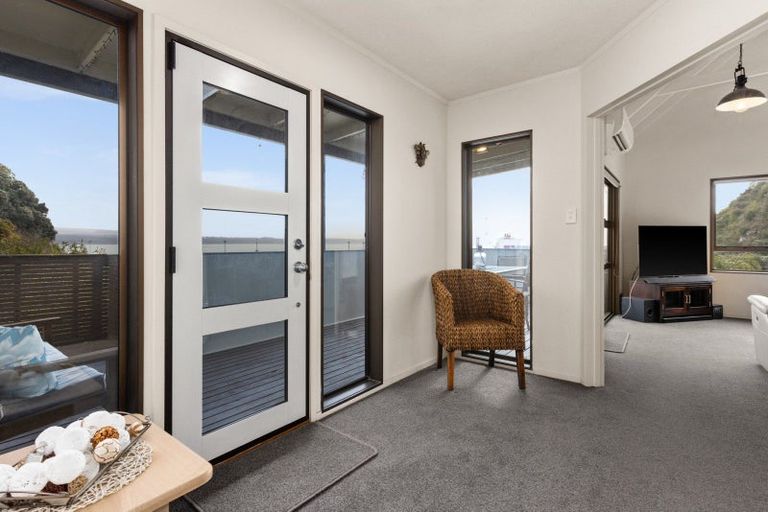 Photo of property in 15 Hornsey Road, Bluff Hill, Napier, 4110