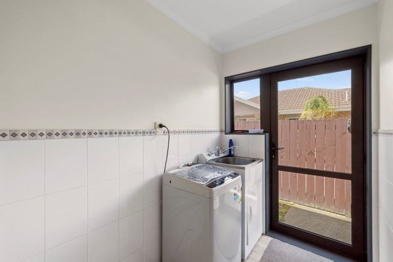 Photo of property in 155 Evans Road, Papamoa Beach, Papamoa, 3118