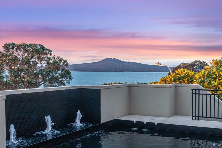 Photo of property in 55 Cliff Road, Saint Heliers, Auckland, 1071