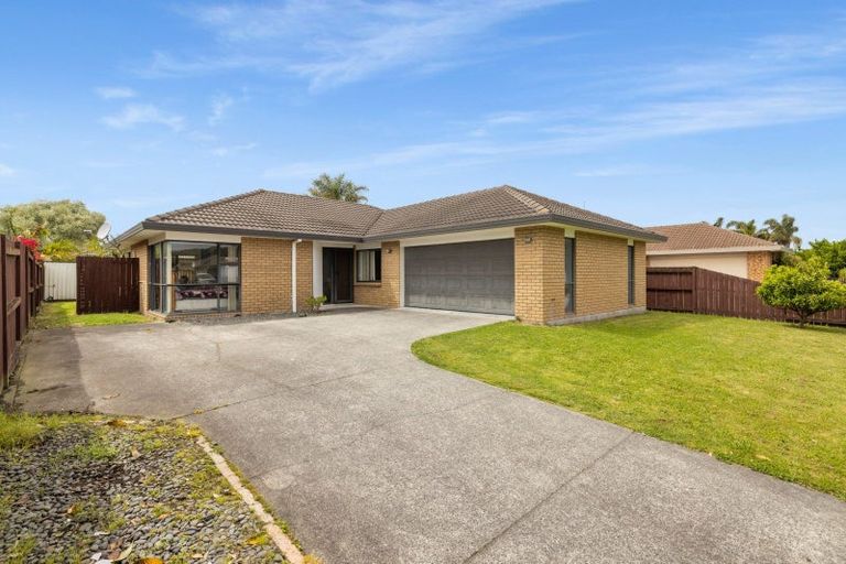 Photo of property in 155 Evans Road, Papamoa Beach, Papamoa, 3118