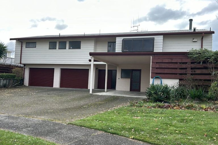 Photo of property in 21 Taylor Street, Ohauiti, Tauranga, 3112