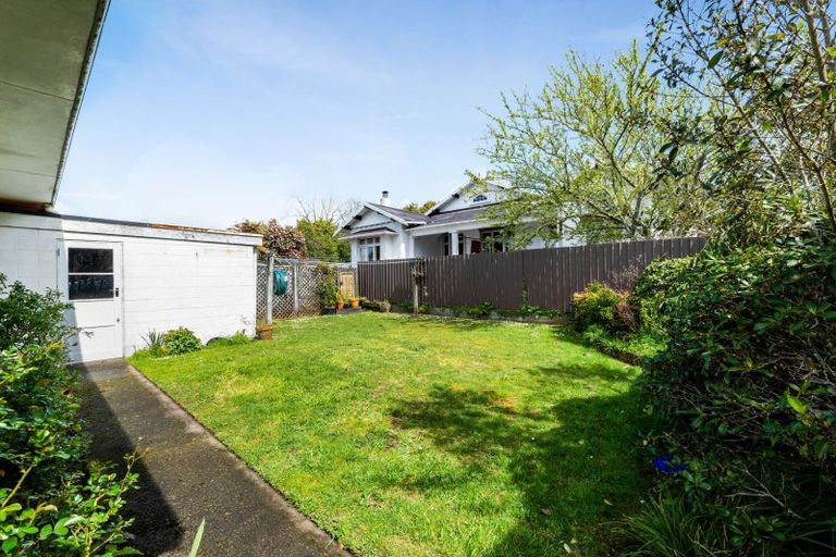 Photo of property in 17a Hamlet Street, Stratford, 4332