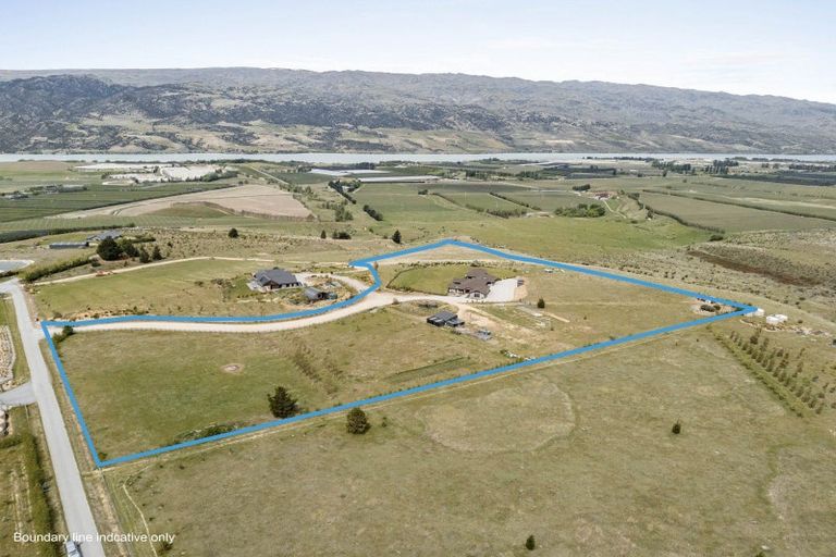 Photo of property in 11 Macmillan Lane, Mount Pisa, Cromwell, 9383