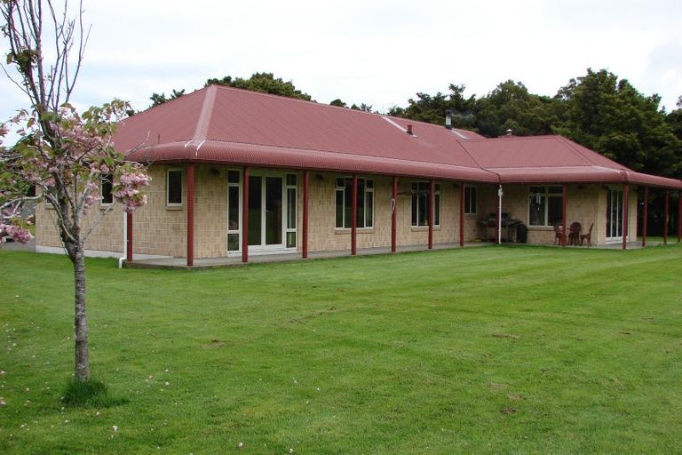 Photo of property in 256 Oreti Road, Otatara, Invercargill, 9879