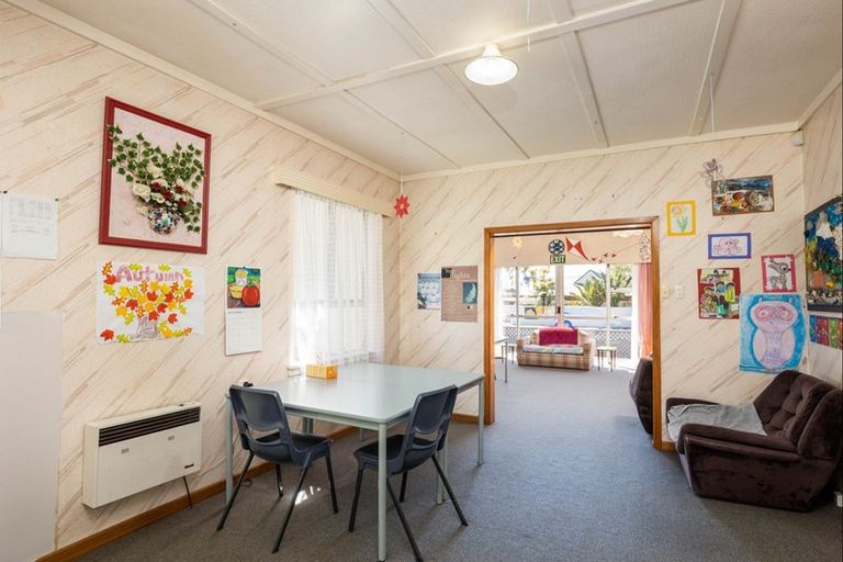 Photo of property in 429 Devon Street West, Lynmouth, New Plymouth, 4310